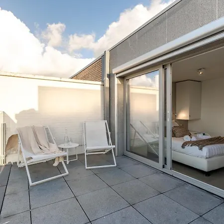Apartament Relaxing Wellness Apartment With Sauna, Jacuzzi And 2 Terraces