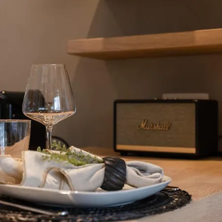 Apartament Relaxing Wellness Apartment With Sauna, Jacuzzi And 2 Terraces