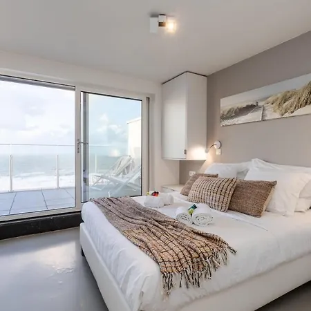 Relaxing Wellness Apartment With Sauna, Jacuzzi And 2 Terraces * De Haan