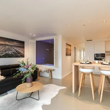Relaxing Wellness Apartment With Sauna, Jacuzzi And 2 Terraces *